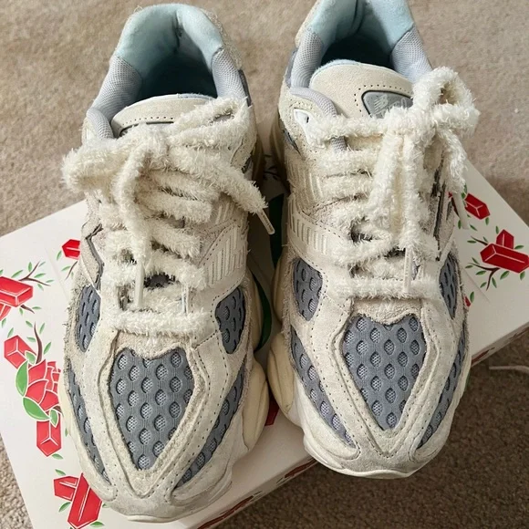 New Balance 9060 Bricks and Wood sneaker - Picture 1 of 4